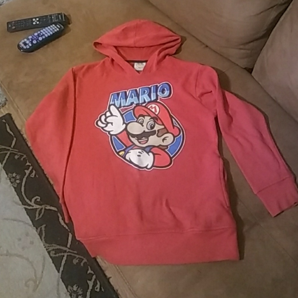 Nintendo Mario Hoodie Small